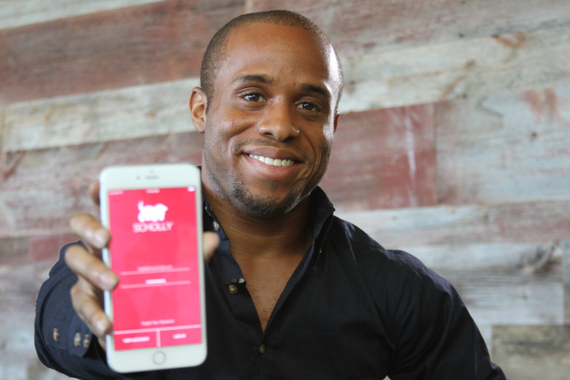 Christopher Gray (2010) won a 2016 American Ingenuity Award as 1 of 17 people changing the Universe as co-founder of scholarship app <a href="https://myscholly.com/#scholly">Scholly</a>. He was featured in <a href="http://www.smithsonianmag.com/innovation/financial-aide-christopher-gray-winner-smithsonian-ingenuity-awards-2016-youth-180961123/">Smithsonian Magazine</a> and <a href="http://www.nytimes.com/2016/11/06/education/edlife/christopher-gray-on-how-to-be-a-social-entrepreneur.html?_r=0">New York Times</a>.