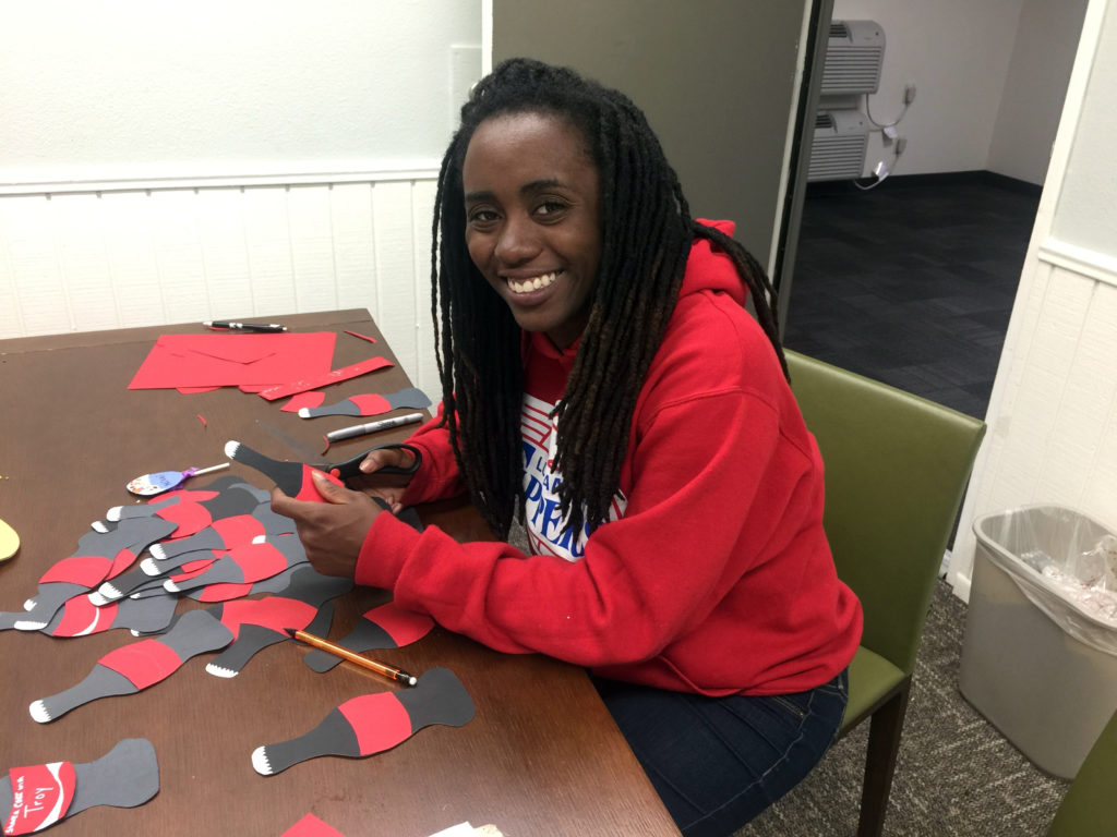 Nicole Thompson (2010) is the Resident Advisor for her dorm at USC. To welcome back her students, she made 72 “Share a Coke” bottles with their names on it! She wrote, “I am using the theme to create a sense of community and happiness.” 