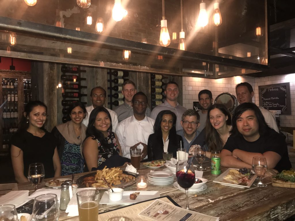Pamit Surana (1989) hosted a tour of New York City for local Coca-Cola Scholars as part of the #CokeScholarsPro even series. The group started out with dinner and drinks at Fraunces Tavern, the oldest building in all of Manhattan, then took a 2 hour walking tour. 