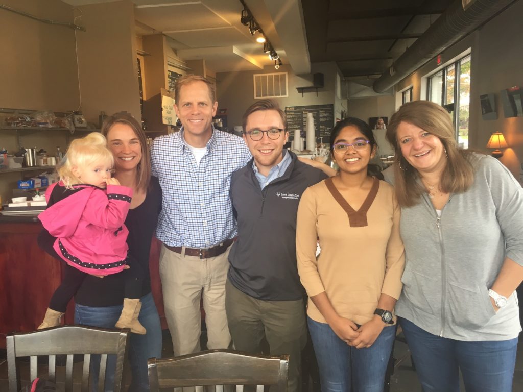 Kamber Schneider (2001), Eric Armbrecht (1991), Jack Terschluse (2012), Meenu Bhooshanan (2018), Carolyn Norton (Alumni Relations Manager), and Deborah Stine (1991, not pictured) got together for coffee while Carolyn was in St. Louis. 