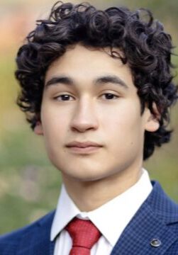 Martinez_Gabriel_Headshot