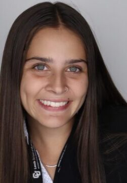 Quayle_ Mira_Headshot
